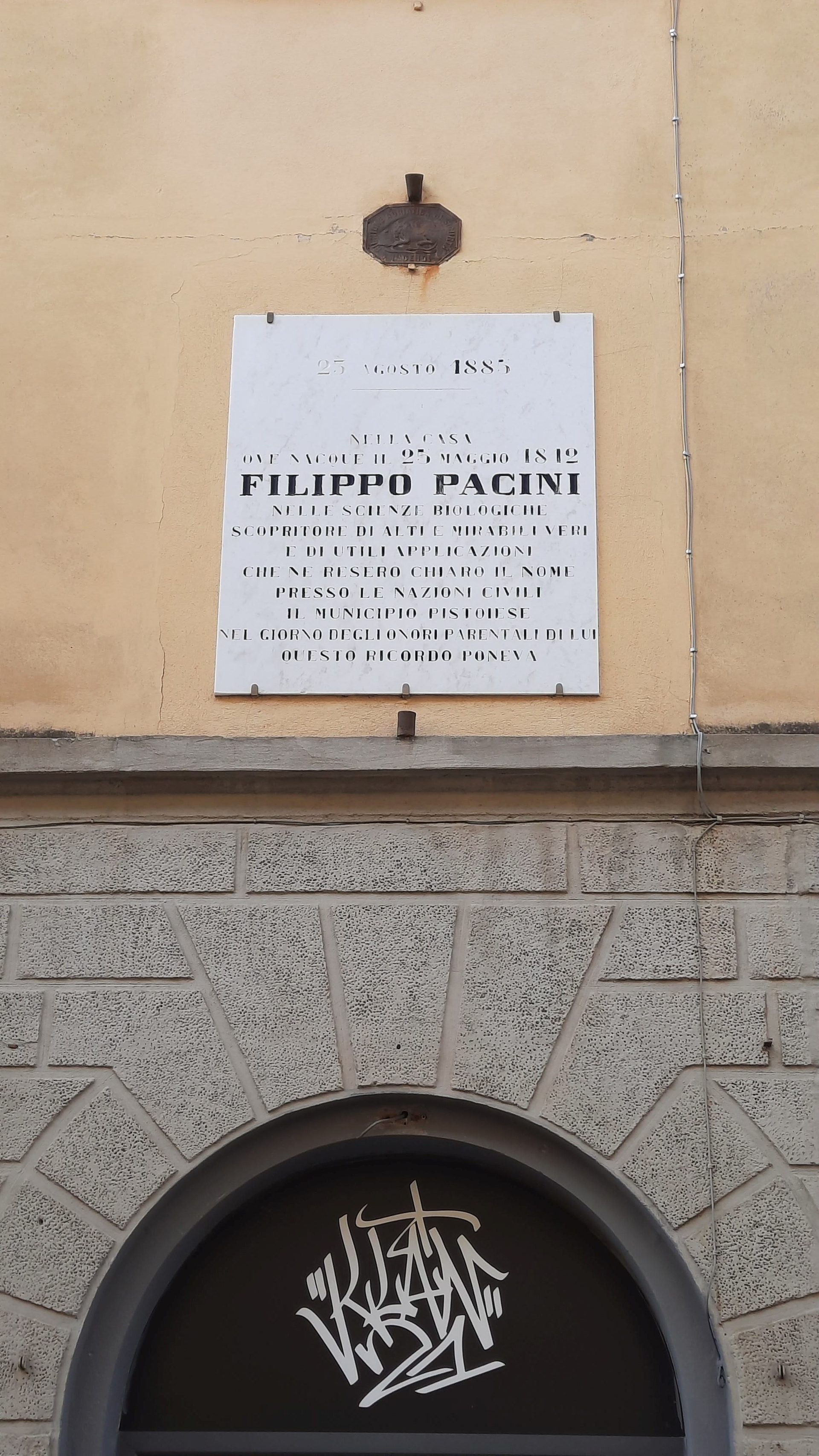 Filippo Pacini's birthplace, Pistoia - 03b.jpg